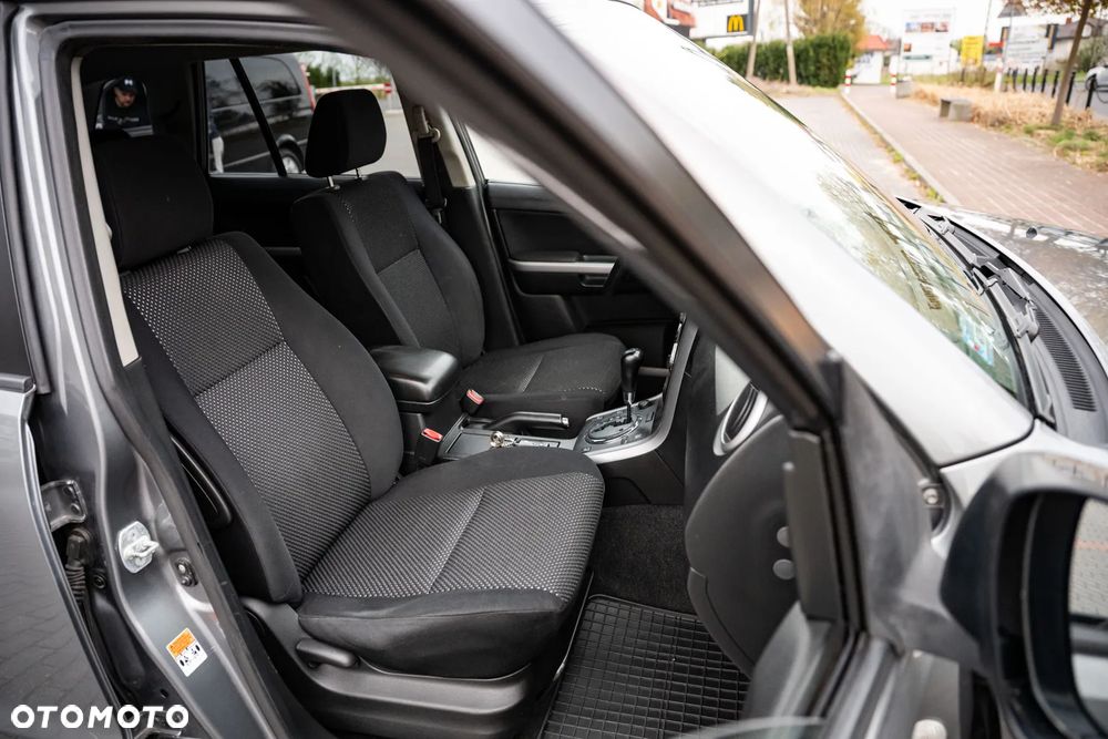 Suzuki Grand Vitara 2.0 Automatik Comfort + - 29