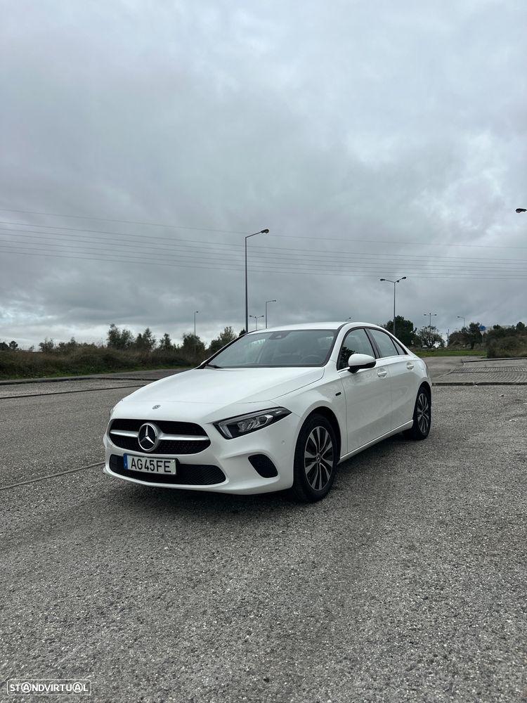 Mercedes-Benz A 250 Limousine e Style Plus - 1