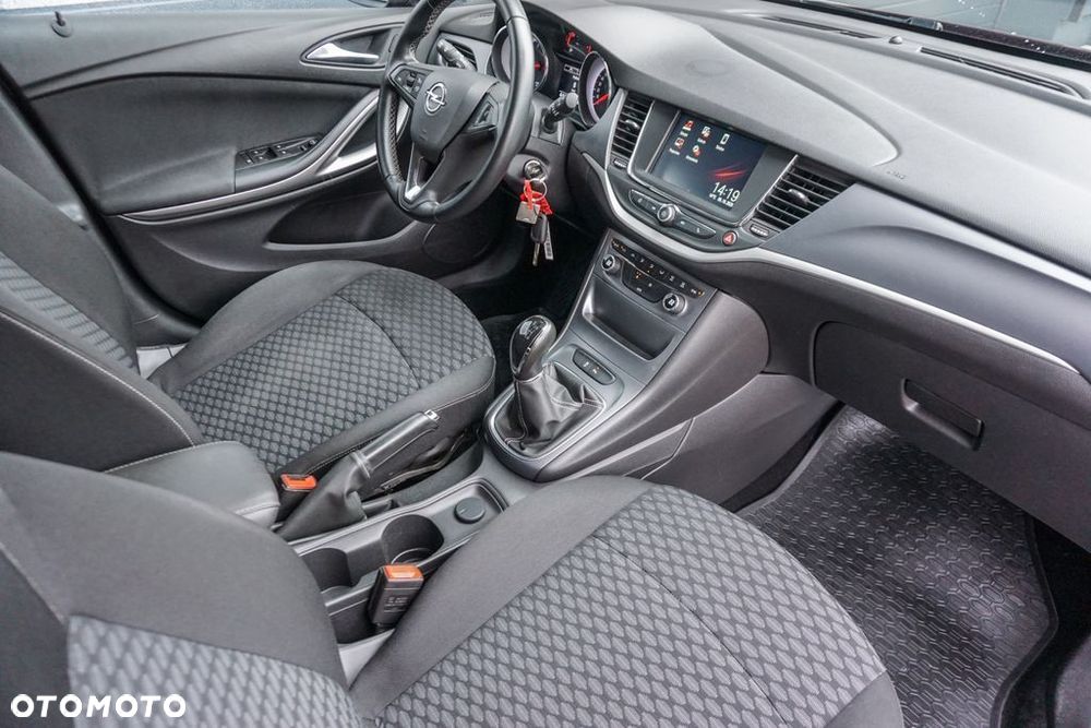 Opel Astra V 1.4 T Elite - 16