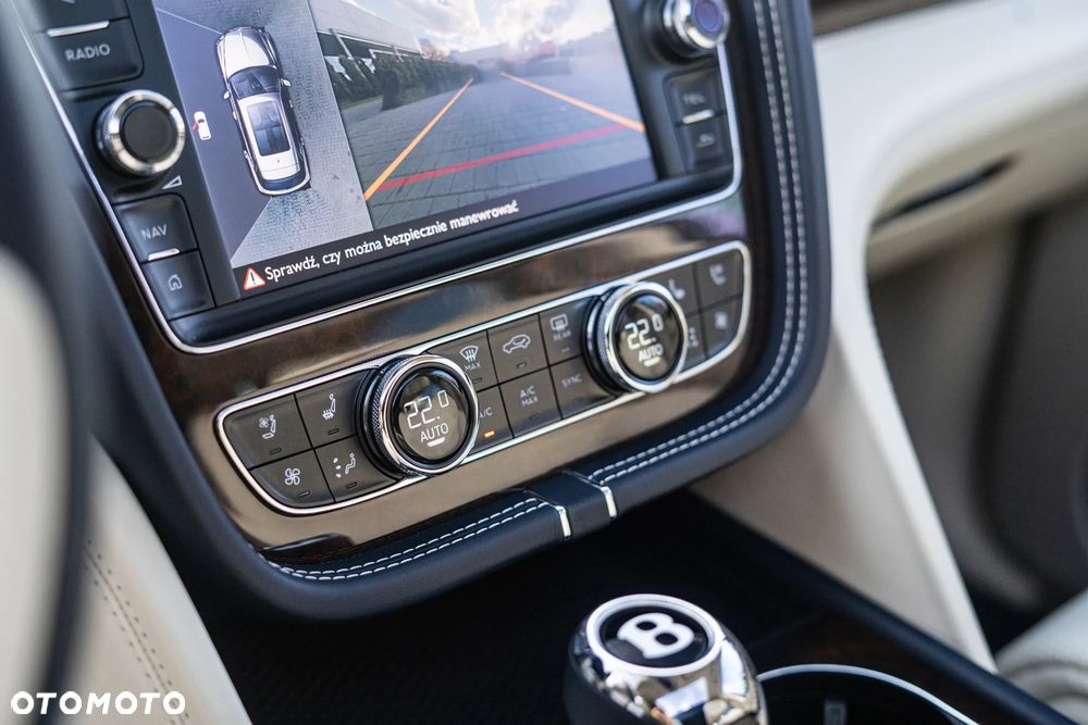 Bentley Bentayga W12 - 24