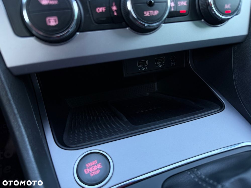 Seat Leon 1.5 EcoTSI Evo Xcellence S&S DSG - 19