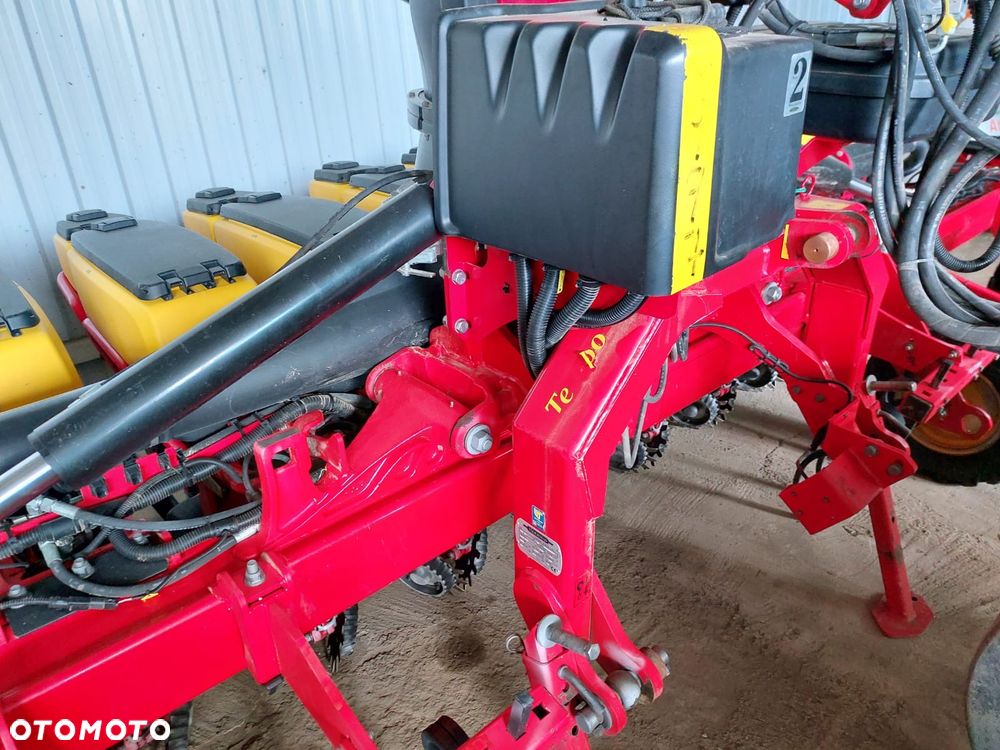 Väderstad Tempo V12 - 18