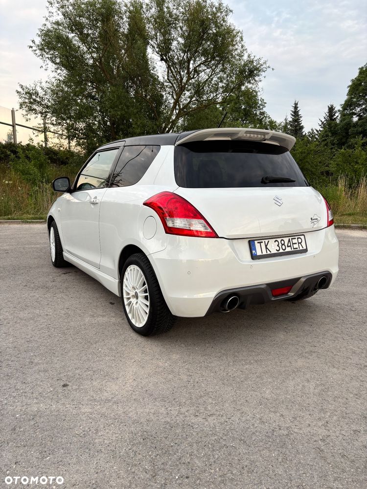 Suzuki Swift - 4