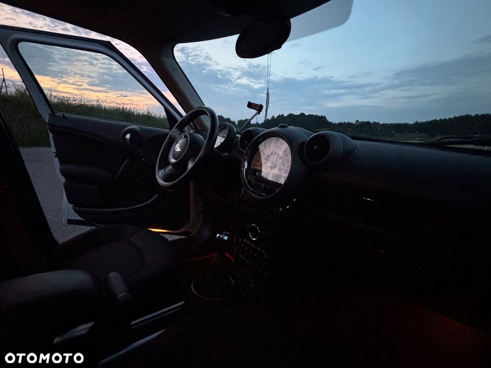 MINI Countryman One - 20