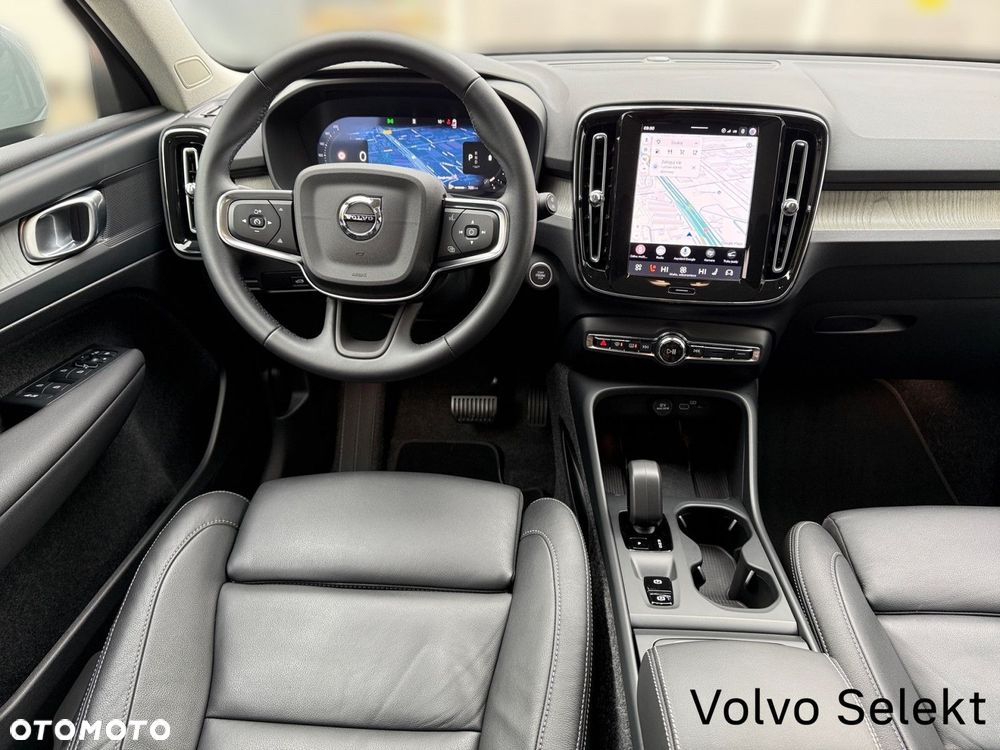 Volvo XC 40 - 18