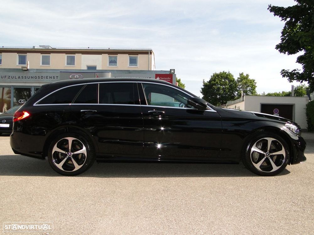 Mercedes-Benz C 300 h AMG Line - 1