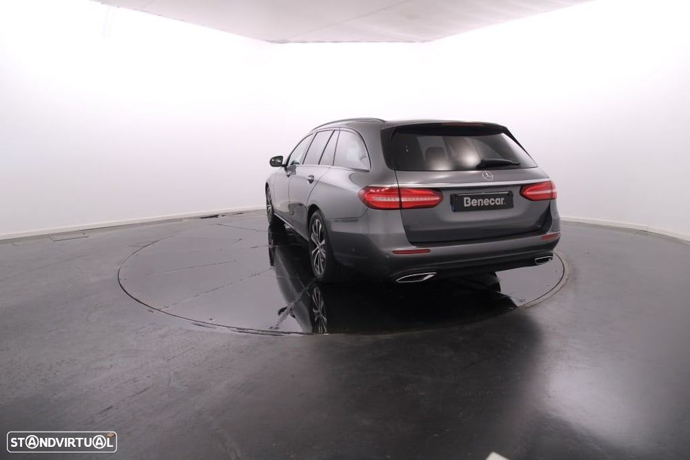 Mercedes-Benz E 300 de Avantgarde - 5