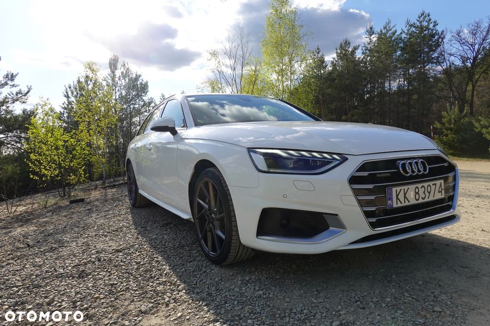 Audi A4 Avant 40 TDI quattro S tronic advanced - 4