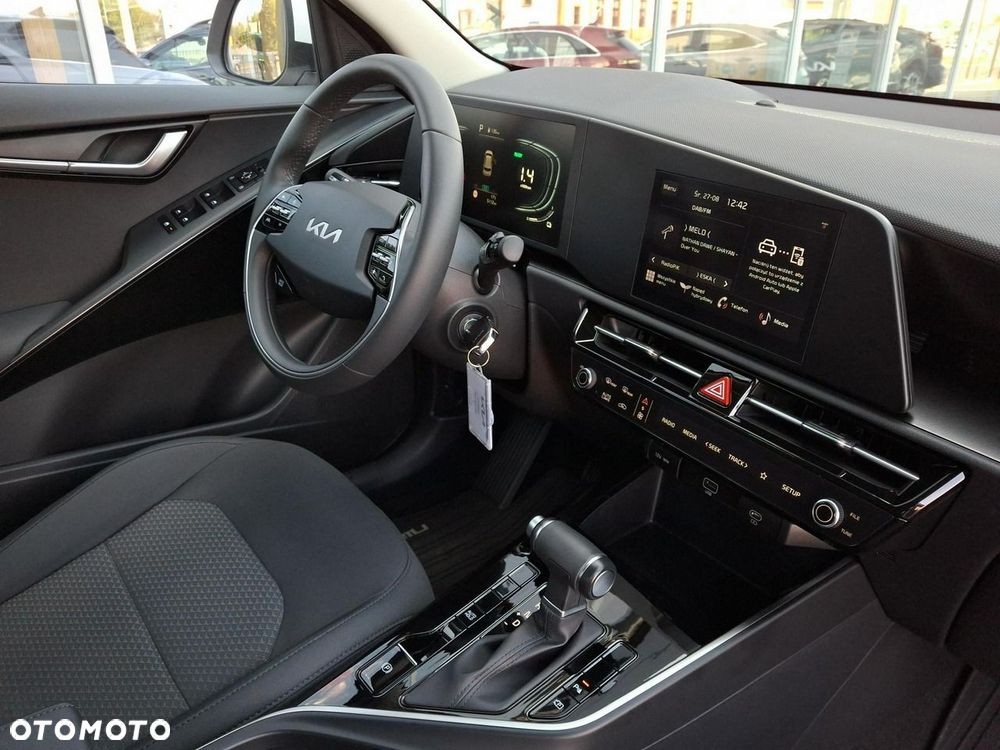 Kia Niro 1.6 GDI Hybrid M - 20