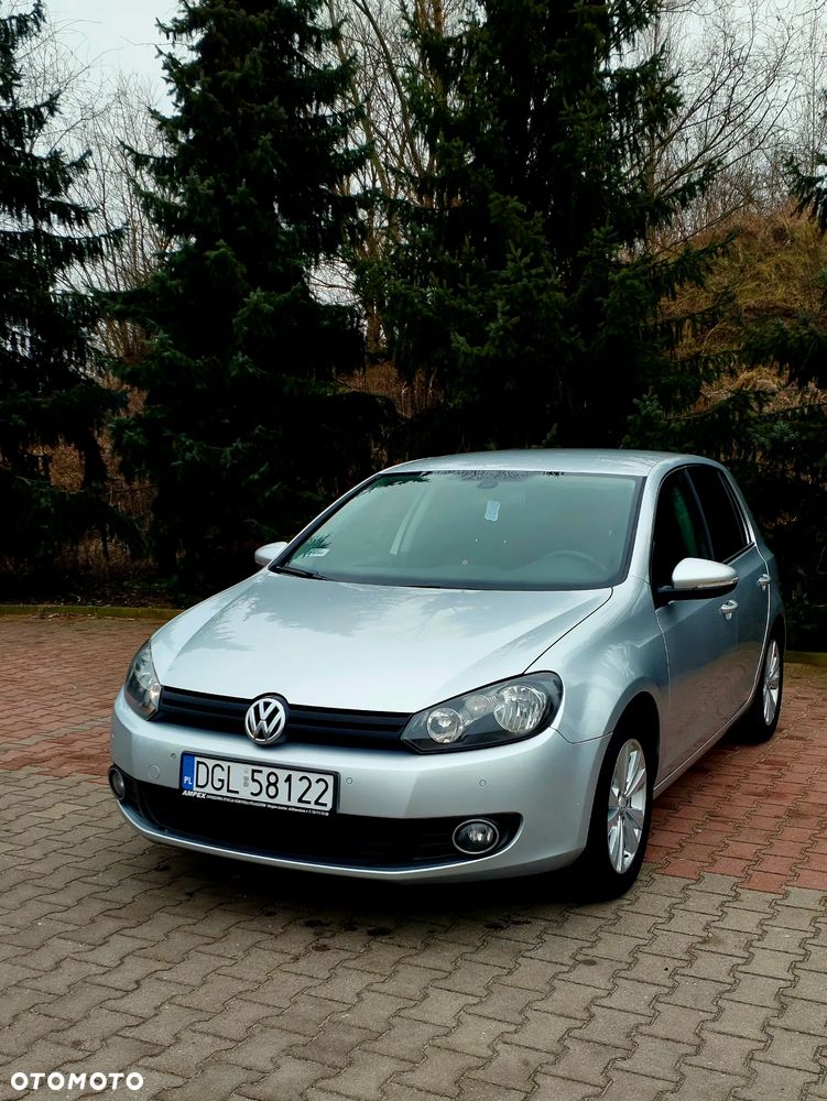 Volkswagen Golf - 25