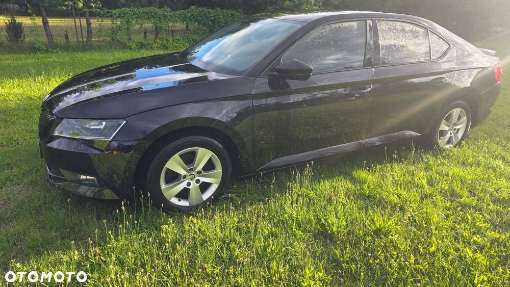 Skoda Superb 2.0 TDI Active - 15