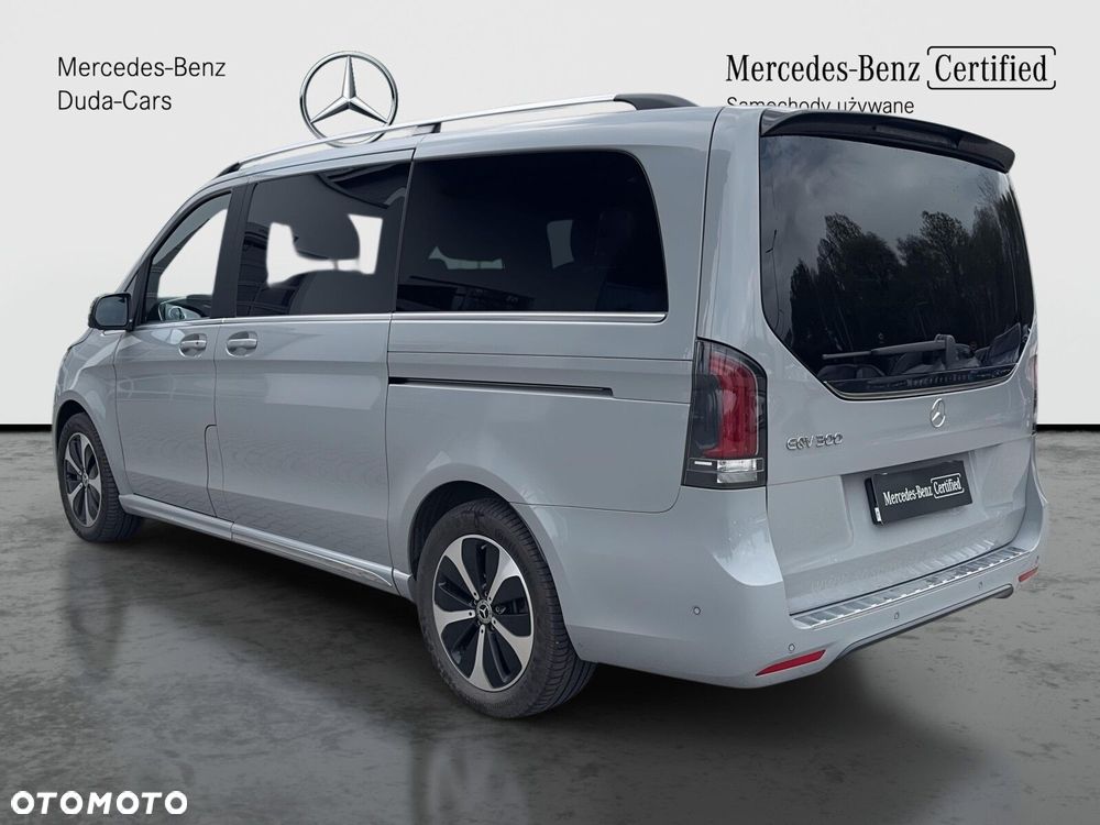 Mercedes-Benz EQV - 8