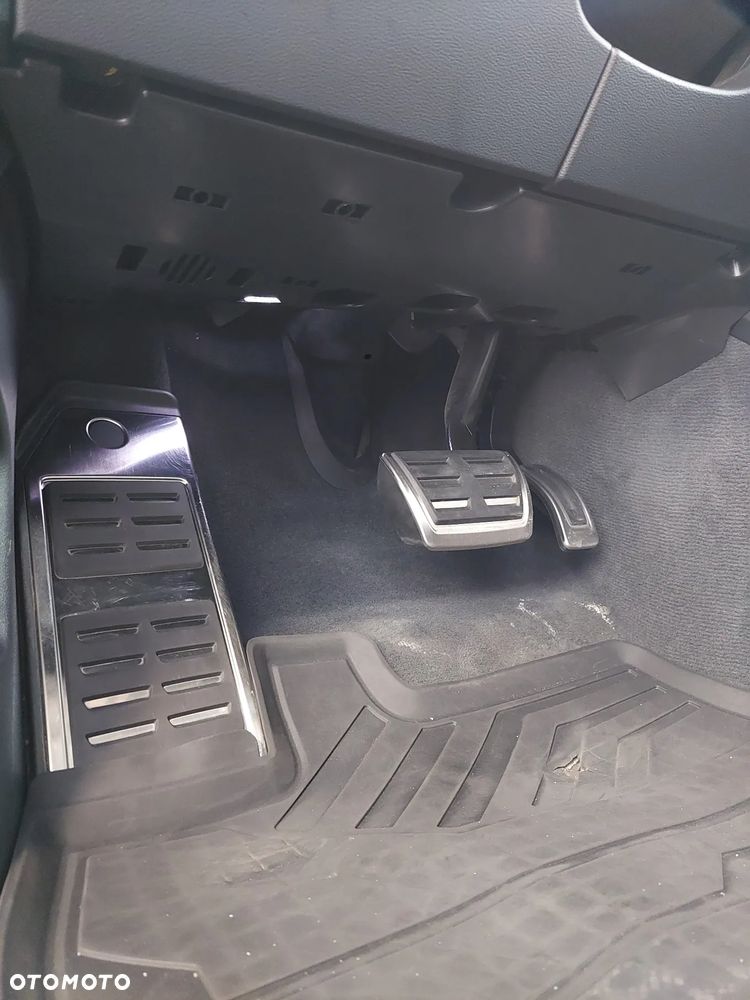 Volkswagen Touareg 3.0 V6 TDI SCR 4Mot R-Line - 20