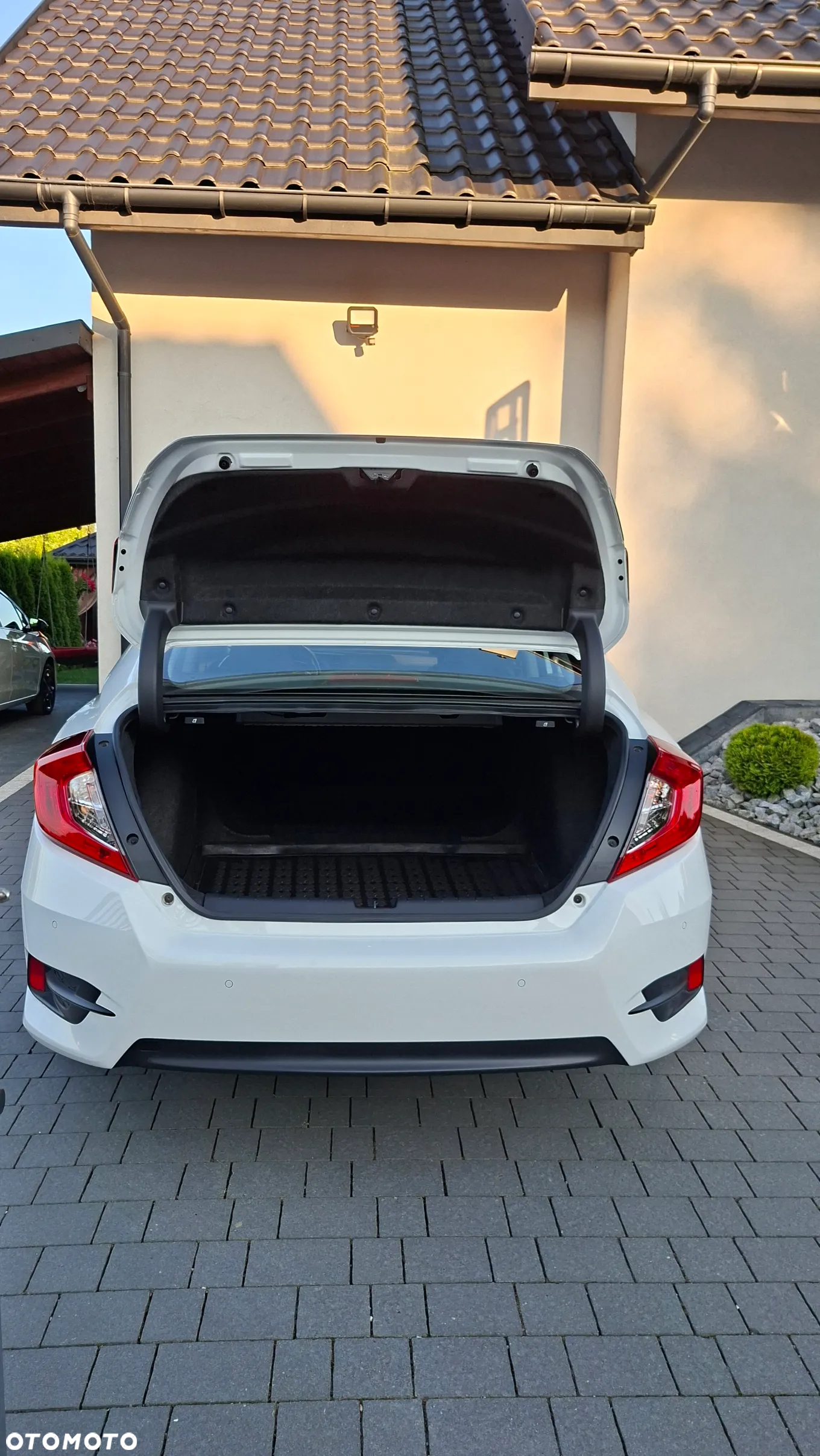 Honda Civic 1.5 T Elegance - 17