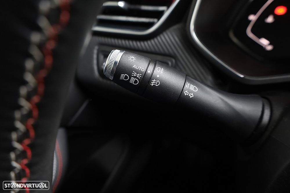 Renault Clio 1.5 Blue dCi RS Line - 36