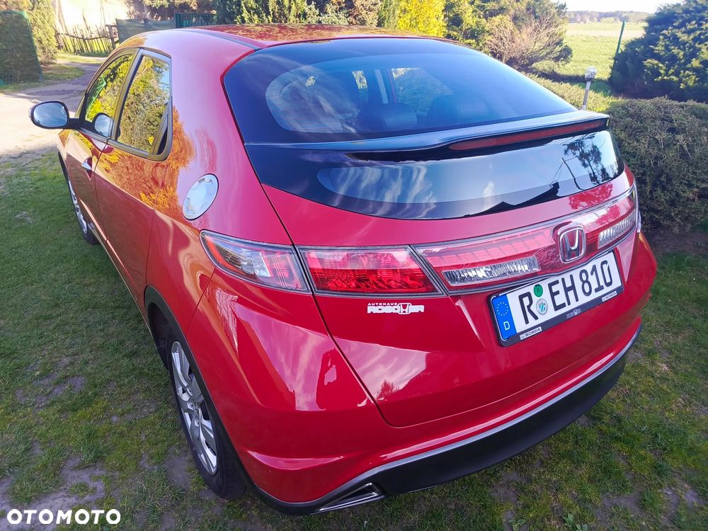 Honda Civic 1.4 i-VTEC Comfort - 26