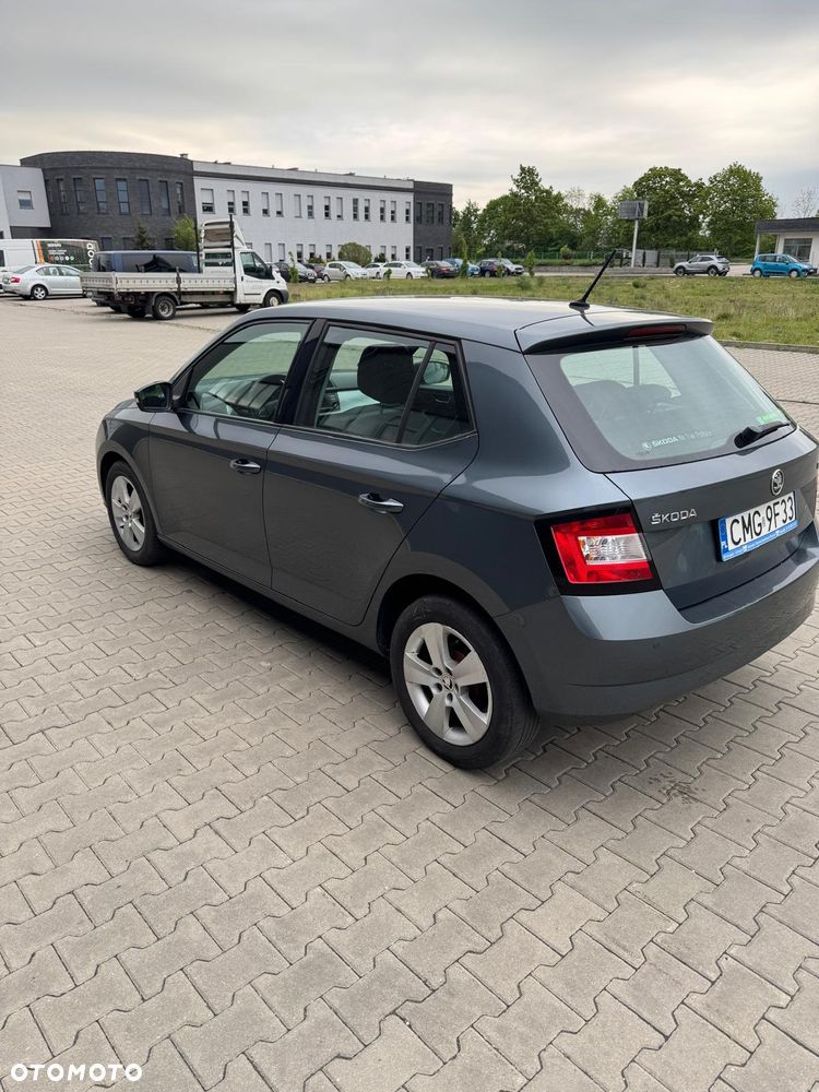 Skoda Fabia - 4