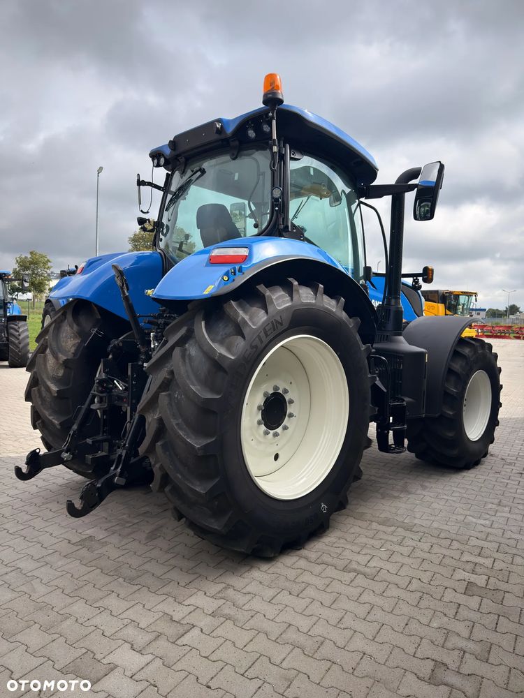 New Holland T7.215S - 4