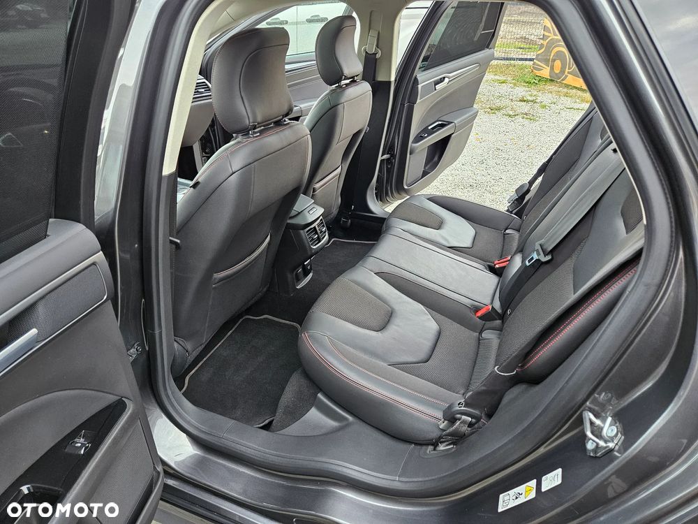 Ford Mondeo 2.0 TDCi Bi-Turbo ST-Line PowerShift - 20