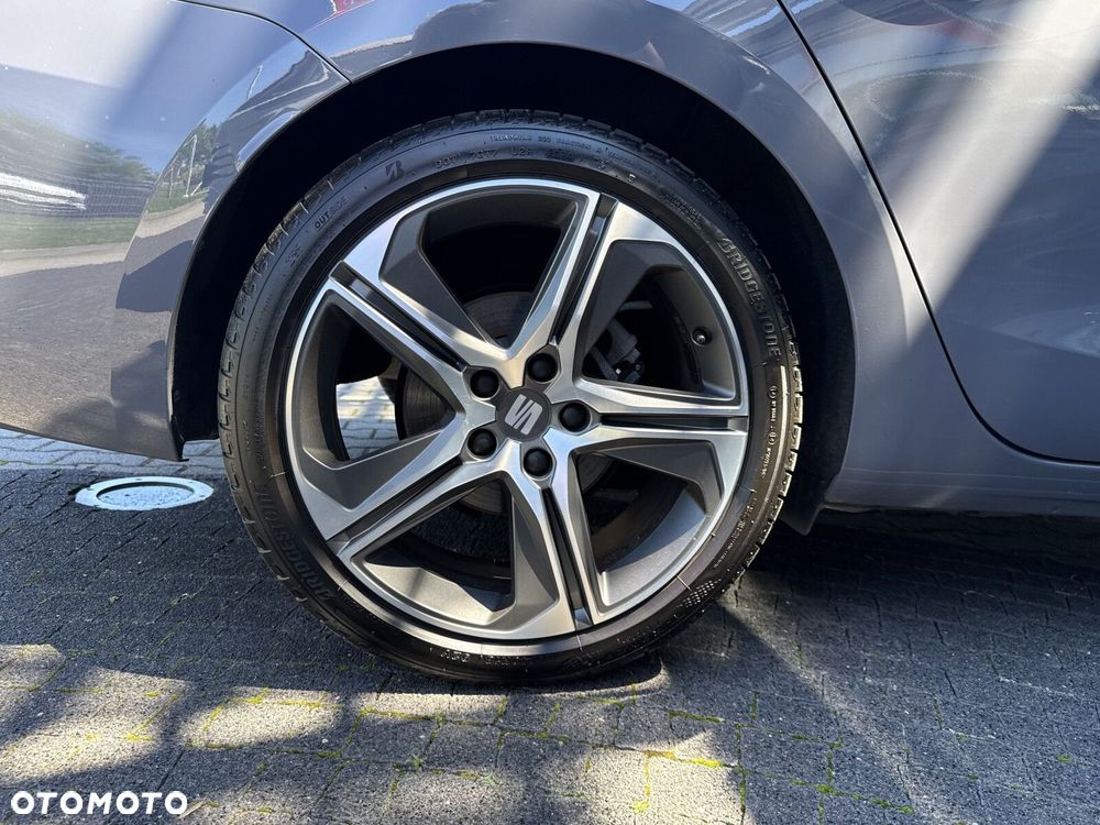 Seat Leon 1.5 eTSI FR DSG - 37