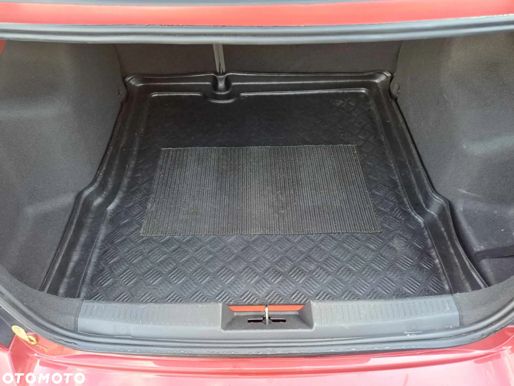 Chevrolet Aveo 1.2 LT - 10