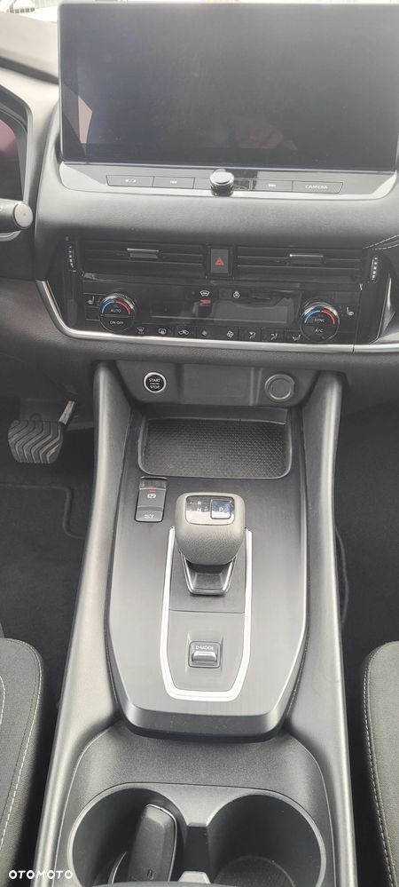 Nissan Qashqai 1.3 DIG-T MHEV N-Connecta Xtronic - 18