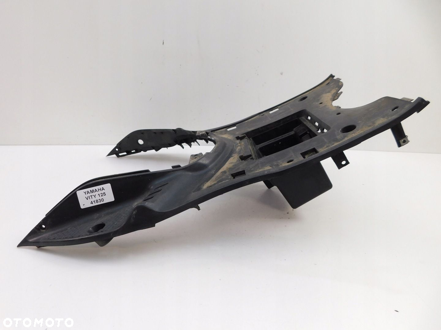 YAMAHA VITY 125 PODŁOGA PODEST M1 - 2
