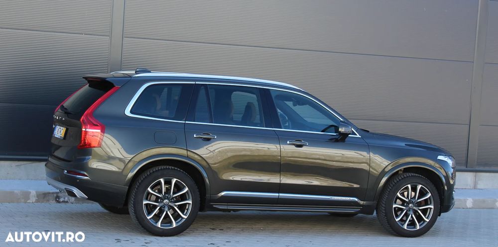 Volvo XC 90 D5 AWD Geartronic Inscription - 3