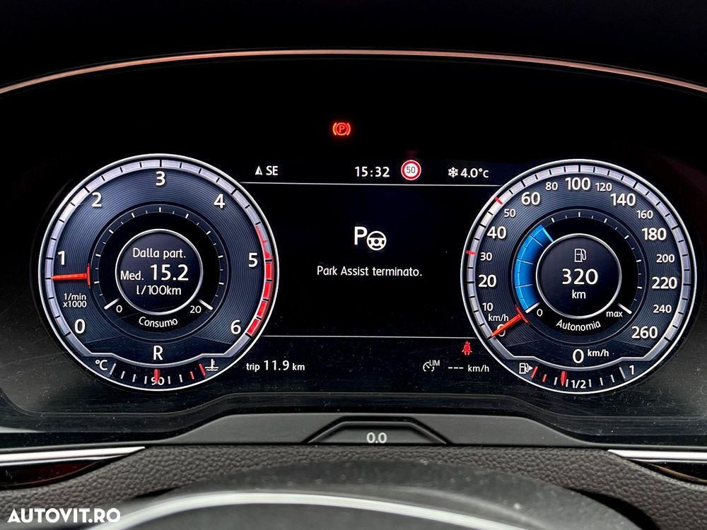 Volkswagen Passat 2.0 TDI SCR 4Motion DSG Highline - 20