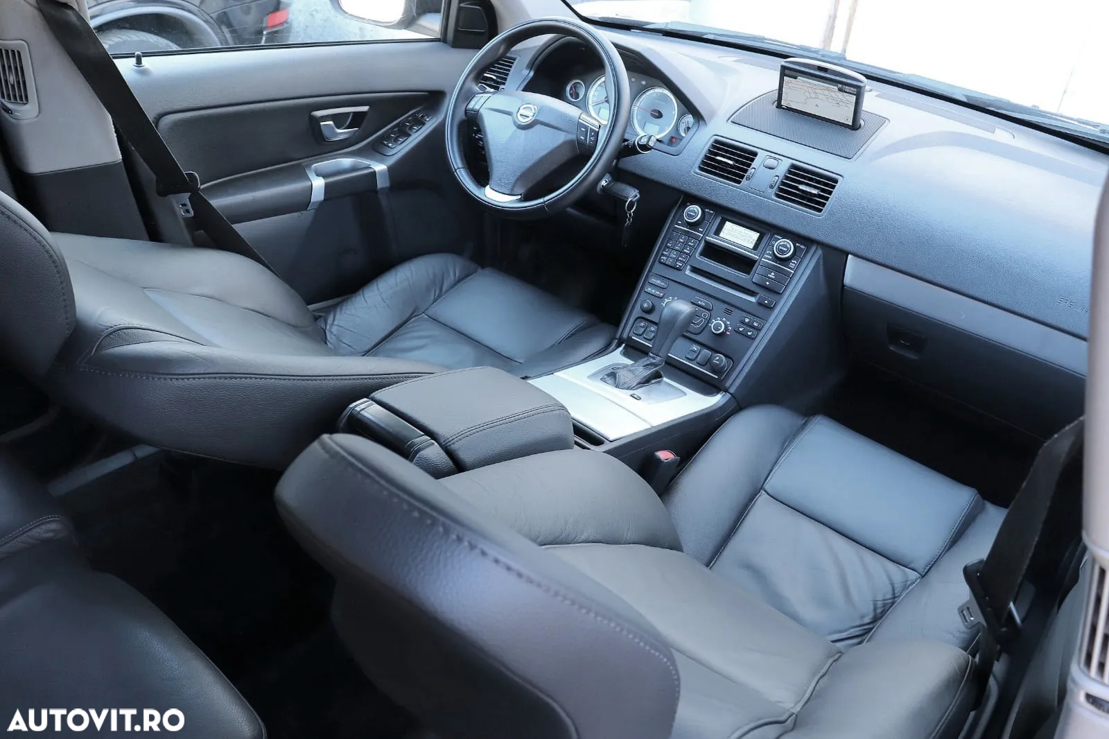 Volvo XC 90 D5 AWD Geartonic Summum - 14