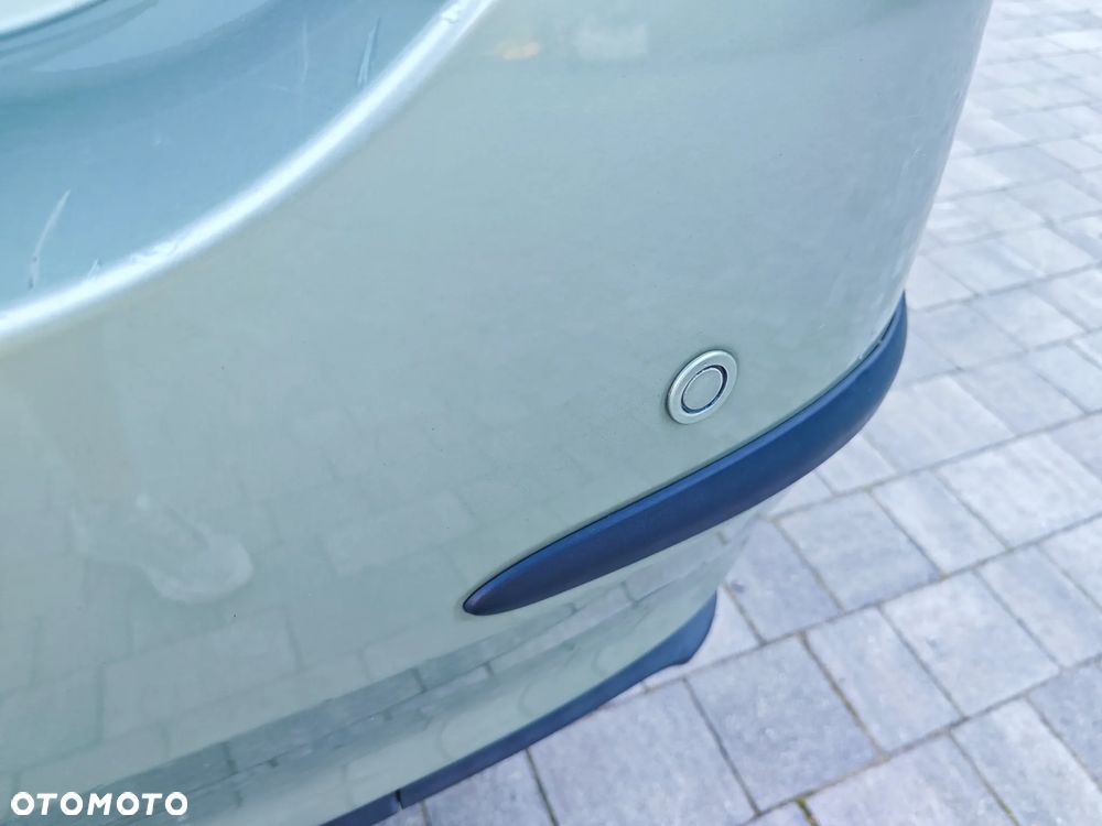 Toyota Prius 1.5 VVT-i Sol - 33