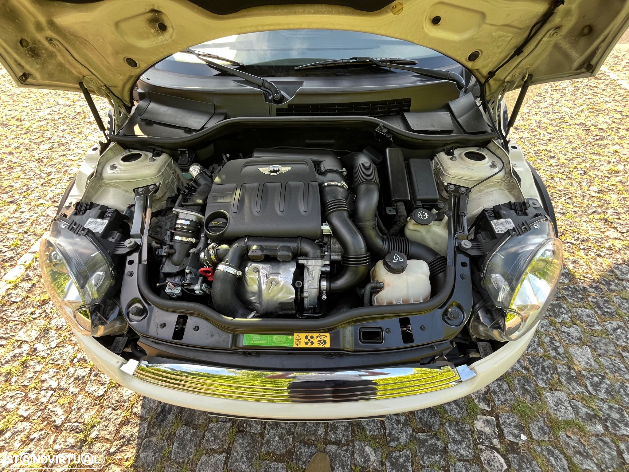 MINI 3 Portas Cooper D - 5