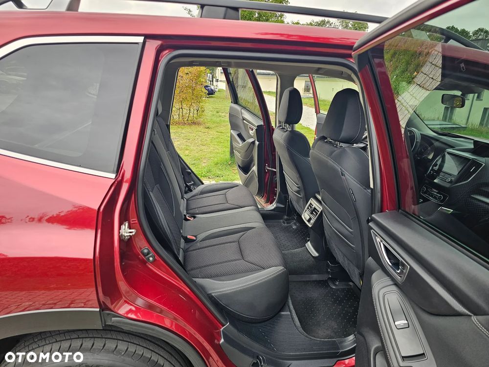 Subaru Forester 2.0 i Exclusive (EyeSight) Lineartronic - 14