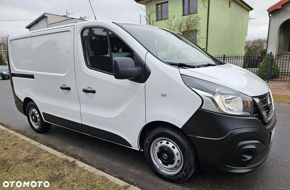 Nissan NV300 - 15