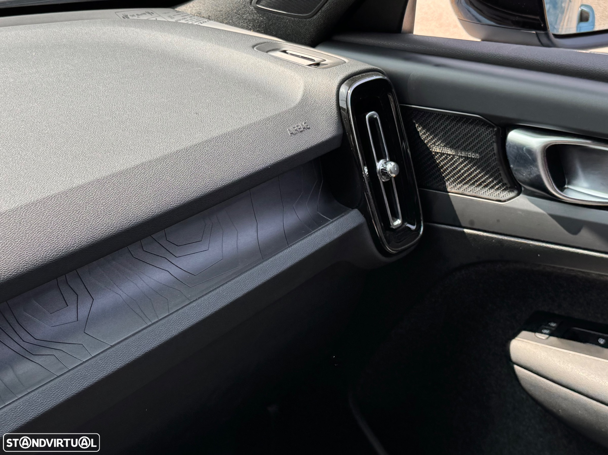 Volvo C40 Recharge Twin First Edition - 29