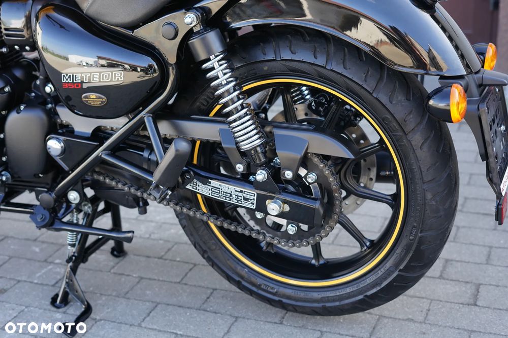 Royal Enfield Meteor - 26