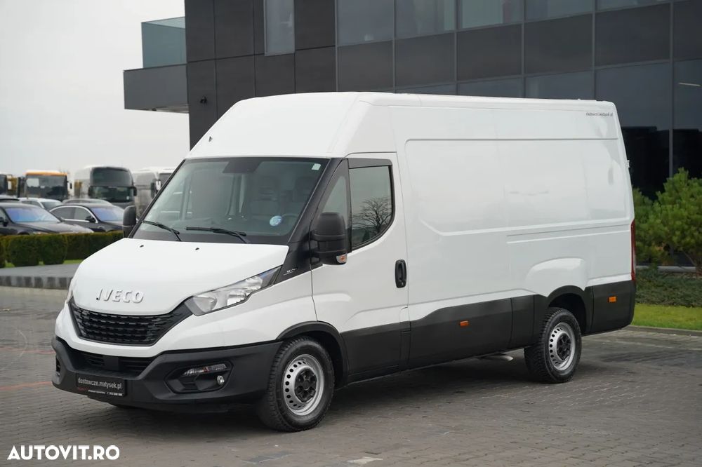 Iveco DAILY 35-160 / FURGON / AUTOUTILITARĂ / TAPIȚERIE DIN PIELE / CUTIE DE VITEZE MANUALĂ / 3 LOCURI / IMPORT - 5