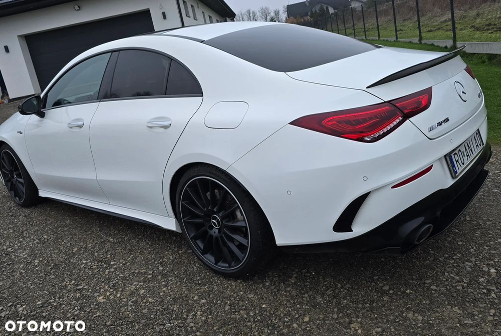 Mercedes-Benz CLA - 2