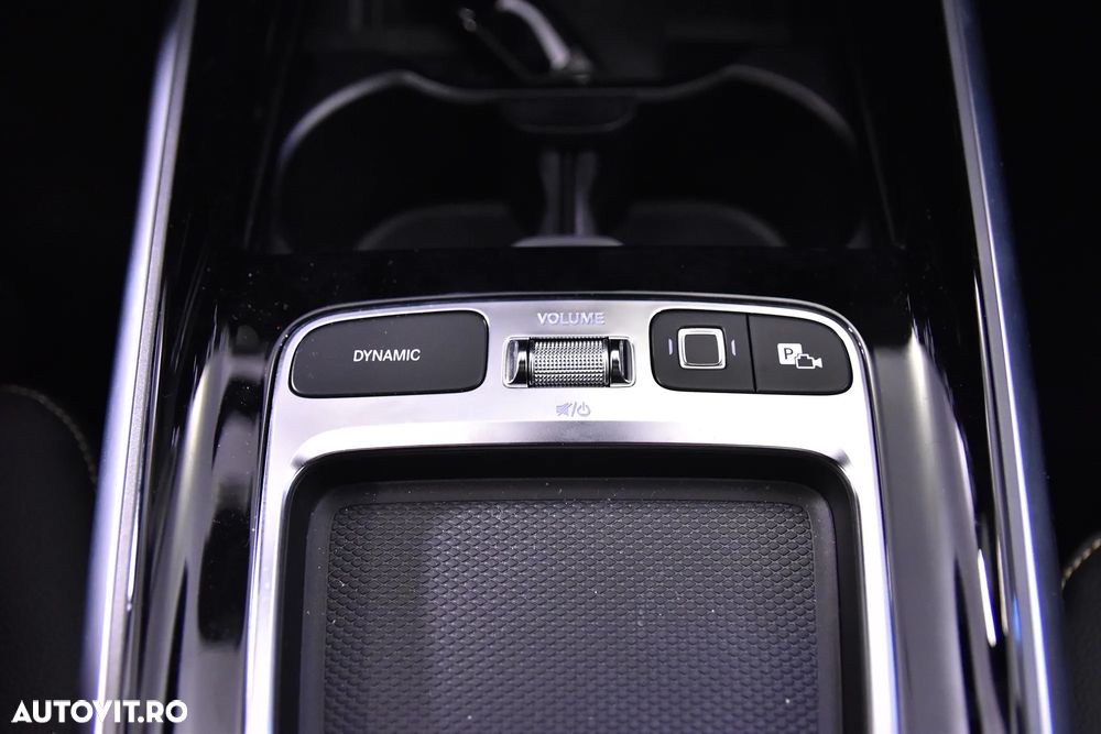 Mercedes-Benz GLA AMG 45 S 4MATIC+ AMG Speedshift DCT 8G - 20