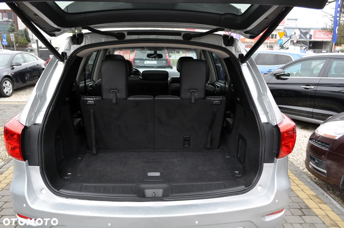 Nissan Pathfinder - 36