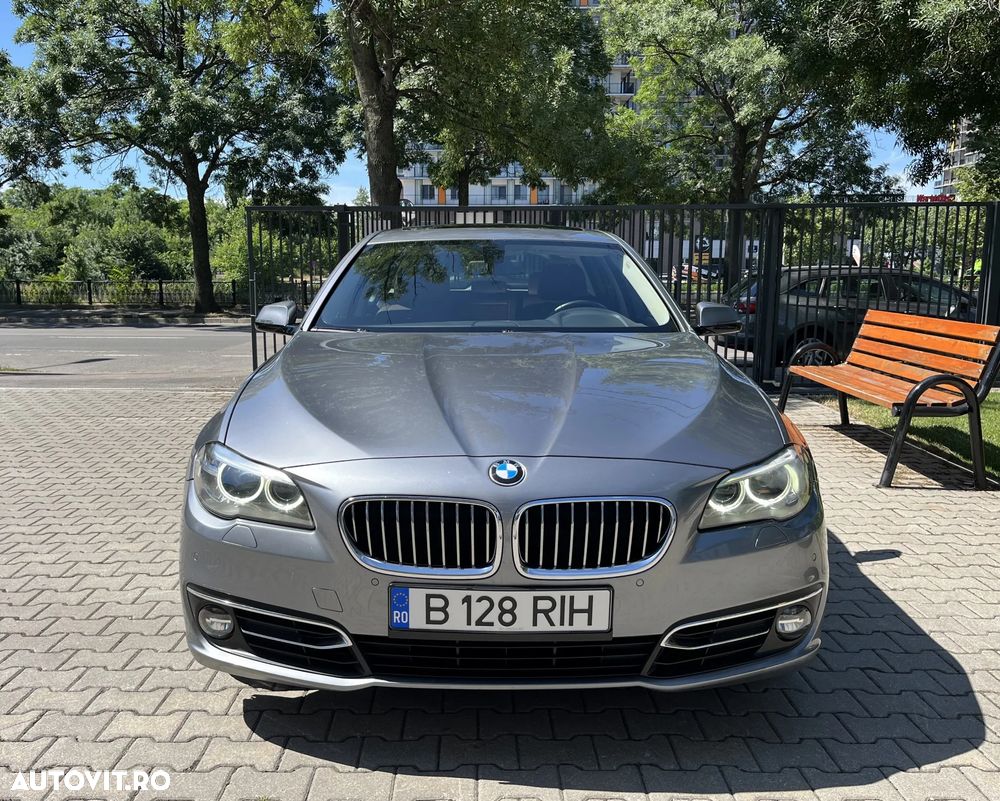 BMW Seria 5 525d xDrive Aut. Luxury Line - 25