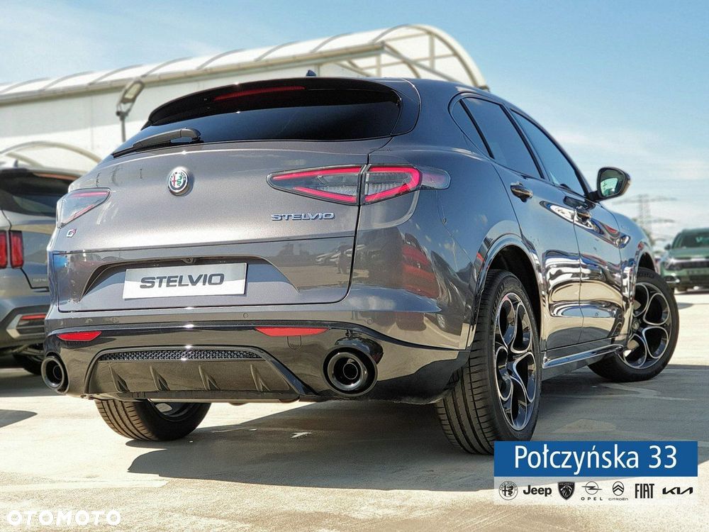 Alfa Romeo Stelvio - 3