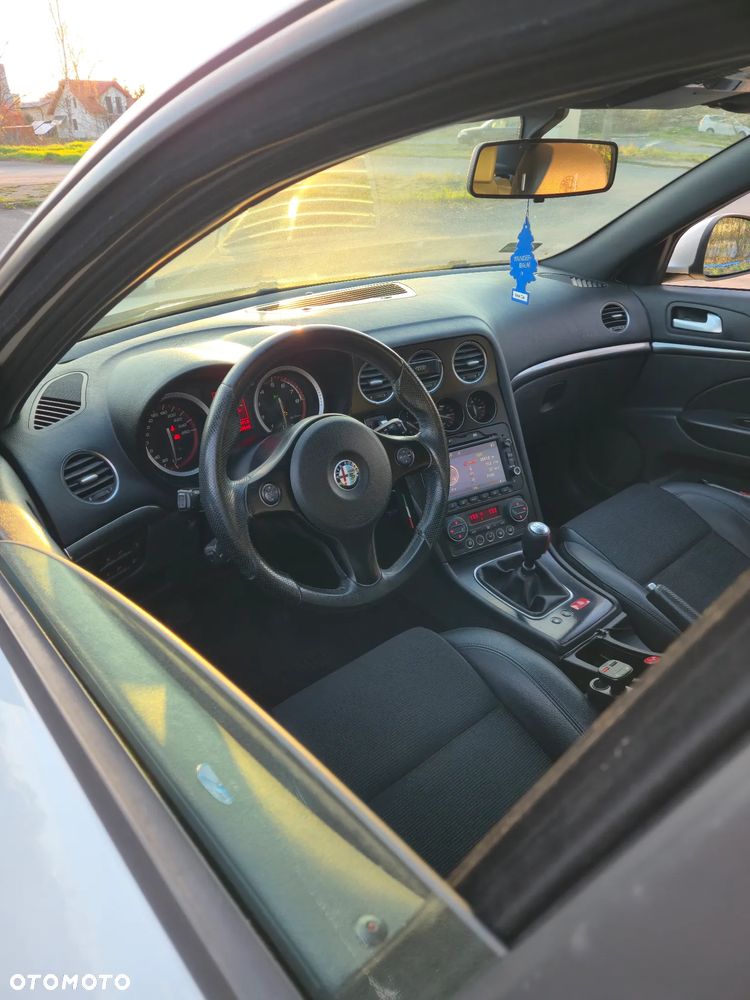 Alfa Romeo 159 1750TBi Sport - 4