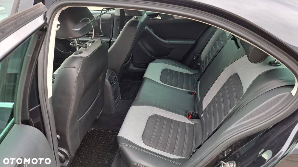 Volkswagen Jetta 1.4 TSI Highline - 7