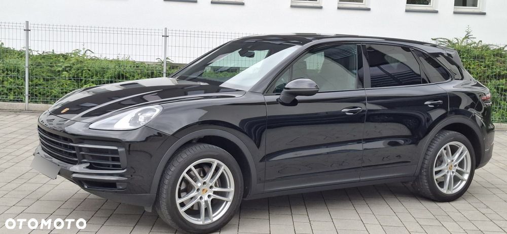 Porsche Cayenne - 17
