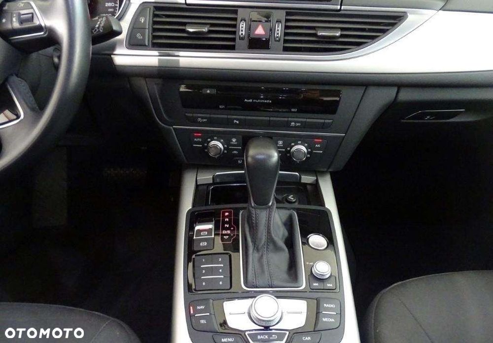 Audi A6 Avant 2.0 TDI Ultra S tronic - 5