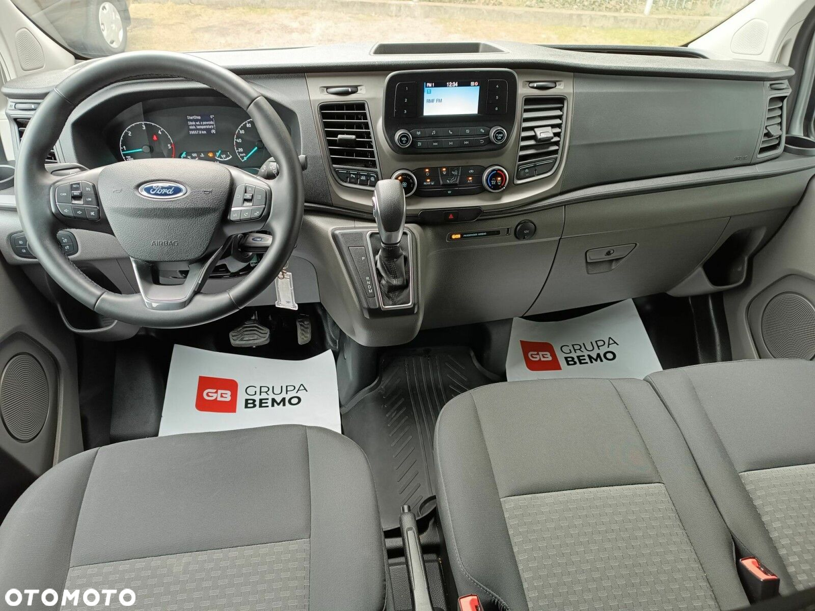 Ford Transit Custom - 11
