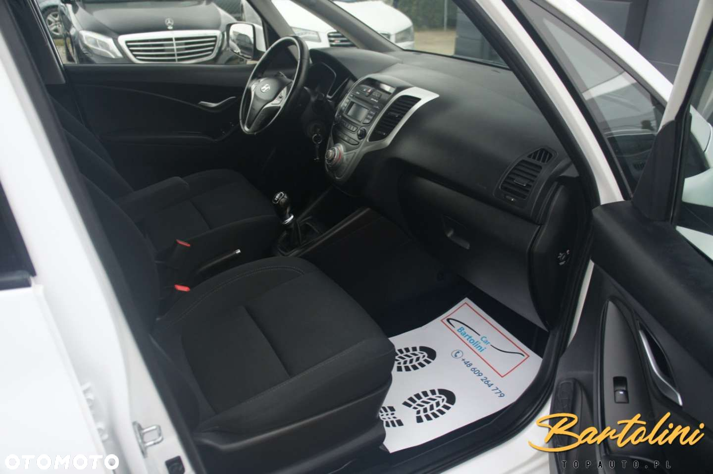 Hyundai ix20 - 11