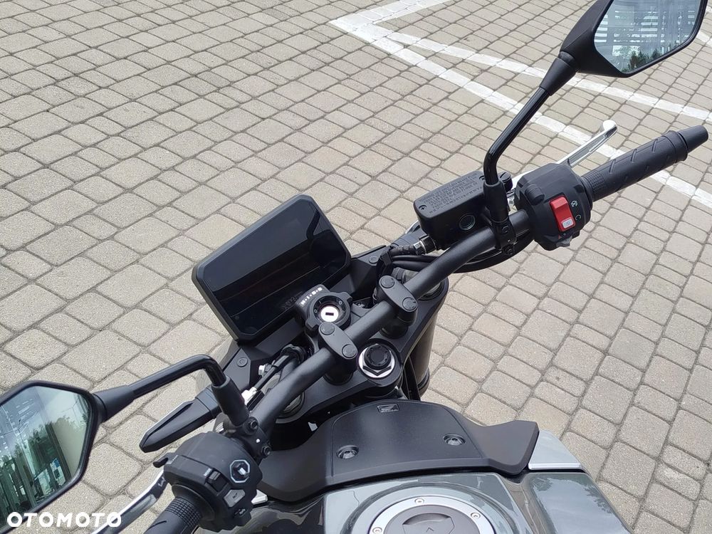 Honda CB - 3