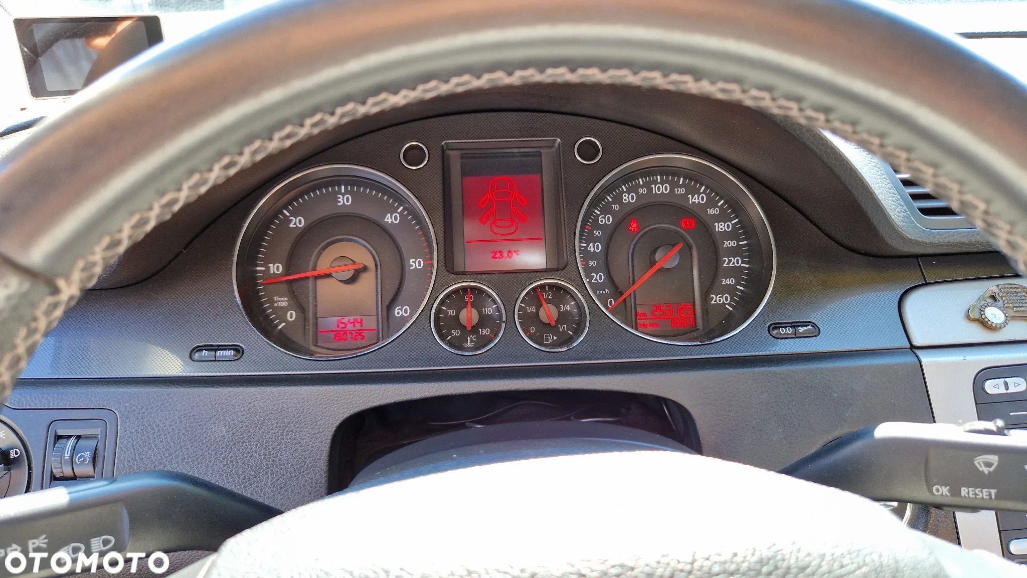 Volkswagen Passat 2.0 TDI DPF Trendline - 10